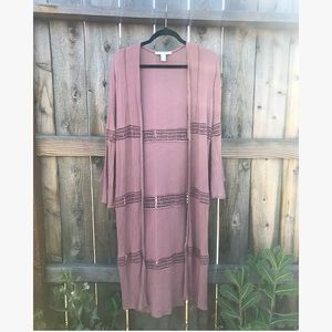 •F21 Bell Sleeved Duster